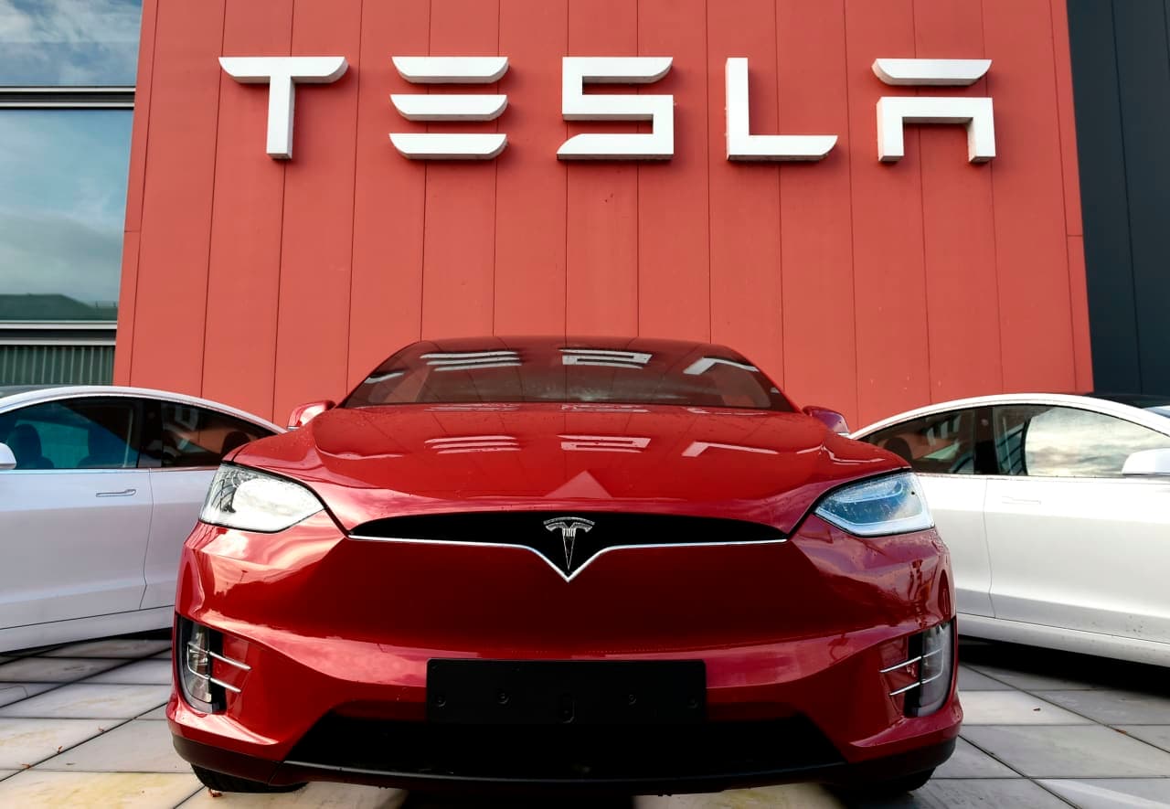 Tesla sold a lot more EVs than Wall Street expected, and the stock is surging