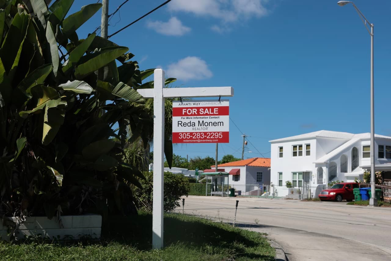 Home sales are the lowest they’ve been all year even though inventory is at a 7-year high