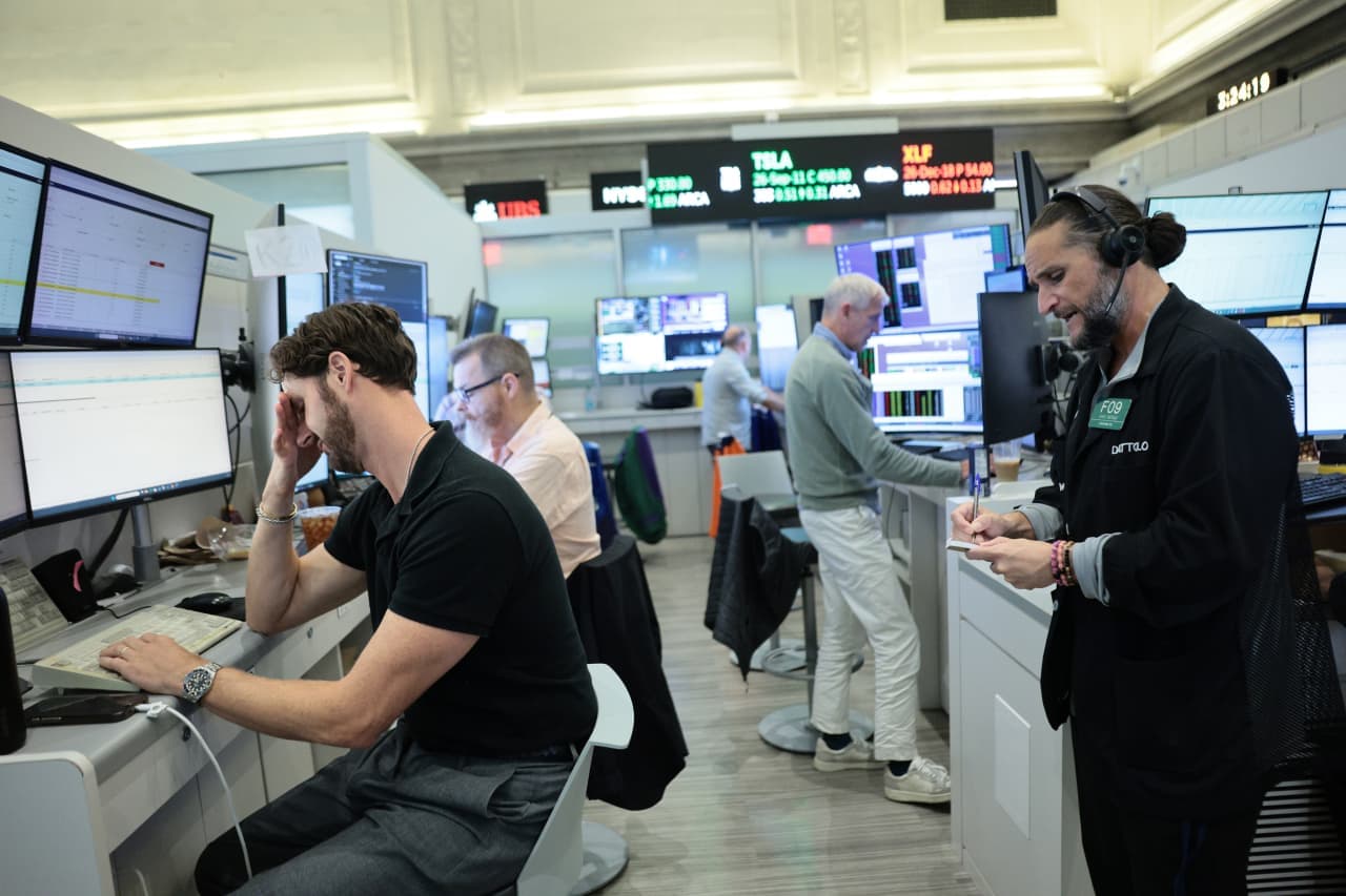 How many rate hikes are on tap? Wall Street hopes to connect the Fed’s dots.
