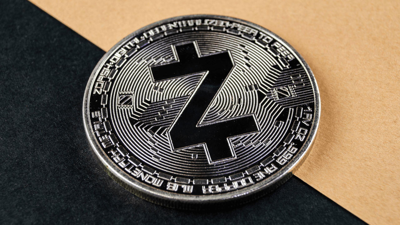 Zcash Closes On $1,400 After Coinholders Vote to Keep Bitcoin-Style Halvings