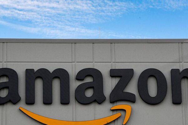 Amazon posts solid first quarter earnings growth, but outlook is tempered by tariff uncertainty