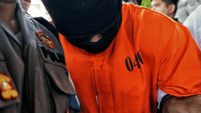 Australian arrested in Bali did not know package was drugs, lawyer says