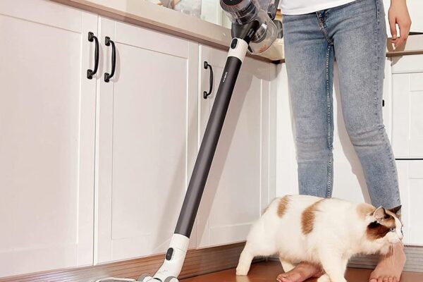 Best Vacuum for Hardwood Floors in 2025